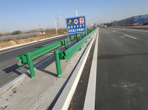 萍乡公路护栏守护安全横跨多个行业的应用